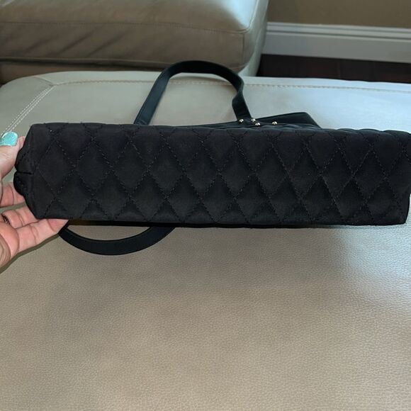 ST. JOHN Black Quilted Shoulder Bag - Picture 9 of 14